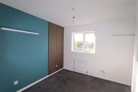 Keyes Close, Shoeburyness, SS3 - Photo 4