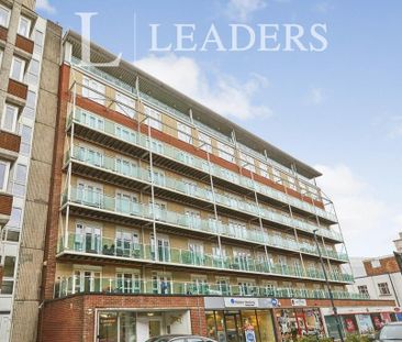 1 bedroom flat to rent - Photo 5