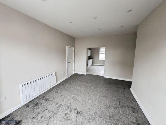 3 bedroom maisonette to rent - Photo 1