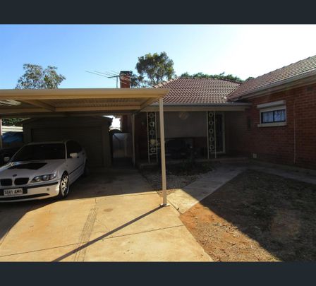8 Kingston Street, Davoren Park, SA 5113 - Photo 1