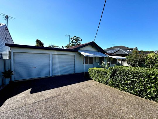 Spacious Family Home in Prime Location - Photo 1