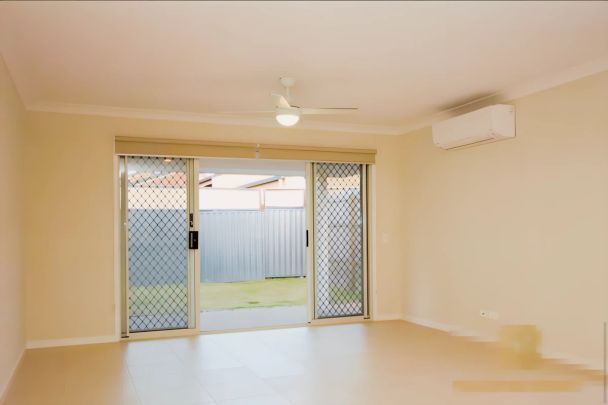 4 bed 2 bath - Photo 1