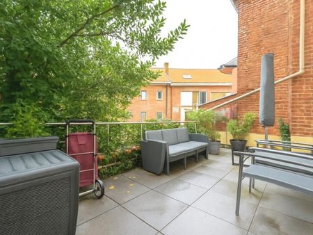 Saint-Vincent - Appartement 1 ch +/- 65m² + terrasse - Evere - Photo 3