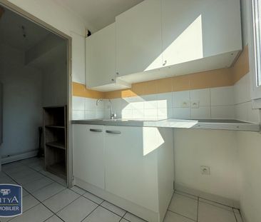 Location Appartement 2 pièces 48m² AVIGNON 84000 - Photo 2