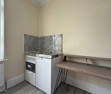 TW3, Hounslow Central - Photo 6