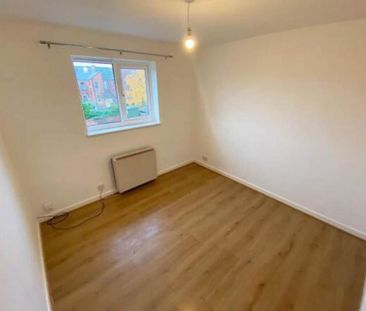 1 bedroom house to rent - Photo 2