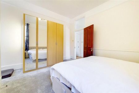 3 bedroom flat to rent - Photo 3