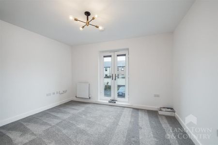 Halo Mews, Sherford, Plymouth - Photo 2