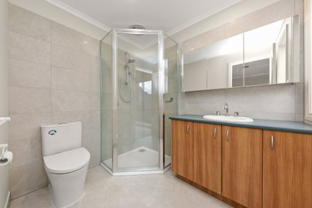 26 Saint Laurent Rise, Knoxfield - Photo 5