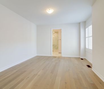 For Lease - 13 Waterleaf Road, Markham, Ontario - Photo 3