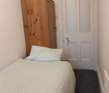 The Avenue, St Andrews, Bristol - Photo 2