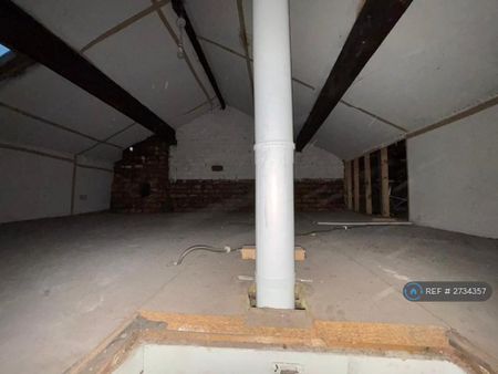 2 bedroom terraced house to rent - Photo 4