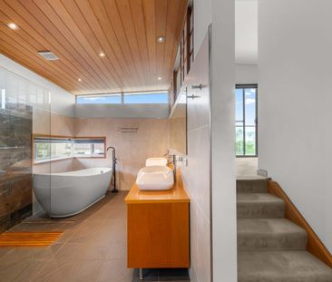 SEEKING 6 MONTH LEASE- Sophisticated Upper-Level Apartment with Dou... - Photo 6