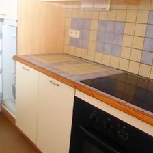 À louer / Appartement F1 bis / BESANCON QUARTIER CENTRE VILLE 8 Place Marulaz - Photo 2