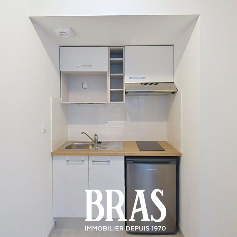 Location Appartement 2 pièces 43m² REZE 44400 - Photo 1