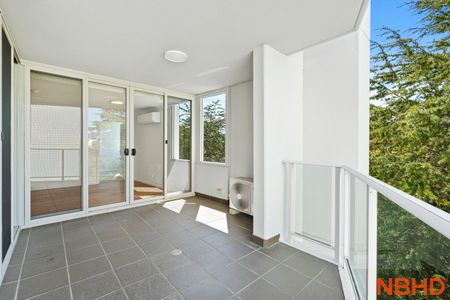 A Landmark Address Offering the Best of Canberra Living - Photo 3