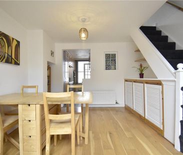 2 bedroom terraced house to rent - Photo 3