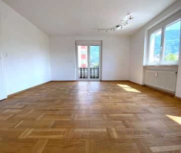 Wohnkomfort pur – großzügige Wohnung mit zwei Balkonen - Foto 1
