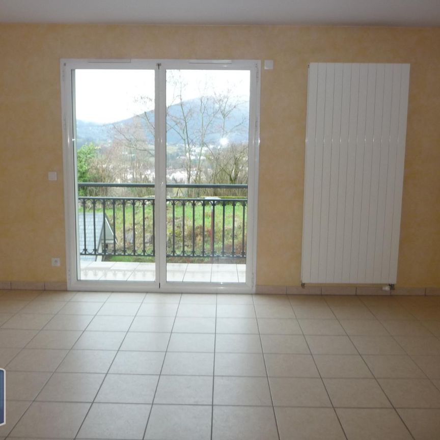 Location Appartement 2 pièces 41m² BARBERAZ 73000 - Photo 1