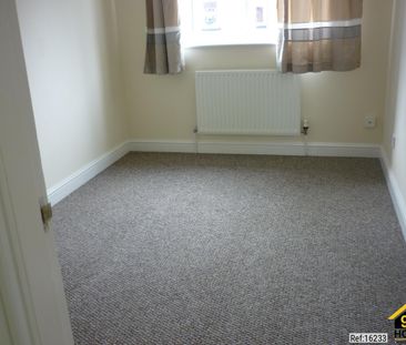 2 bed Semi-detached in Hill Vue Gardens , Newark, NG24 1PH - Photo 3