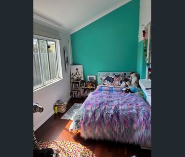 Cottesloe home - walk to beach - Photo 5