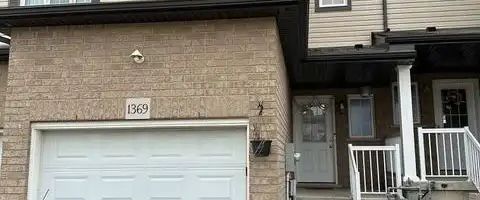 1369 COUNTRYSTONE DRIVE — 3 Bedroom - Photo 1