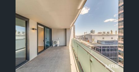 Sensational opportunity to live in the heart of the CBD in style - Photo 4