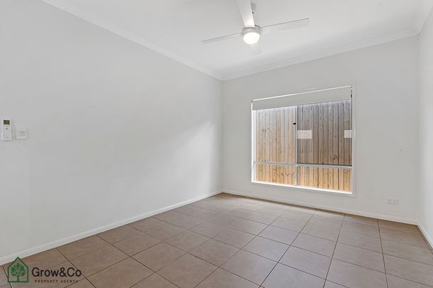 BEAUTIFUL FULLY FENCED FAMILY HOME - Photo 1