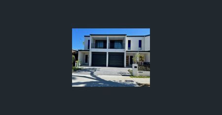 A Brand New Family Home of Style - Photo 3