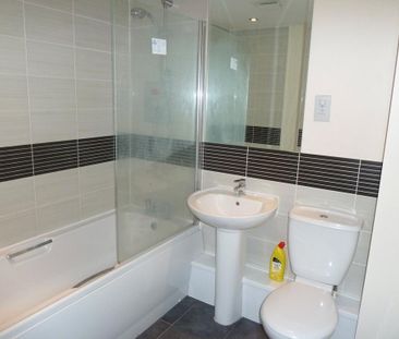 1 bedroom coach house to rent - Photo 4