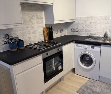 2 Bed Flat, Norfolk Heights, BS2 - Photo 5