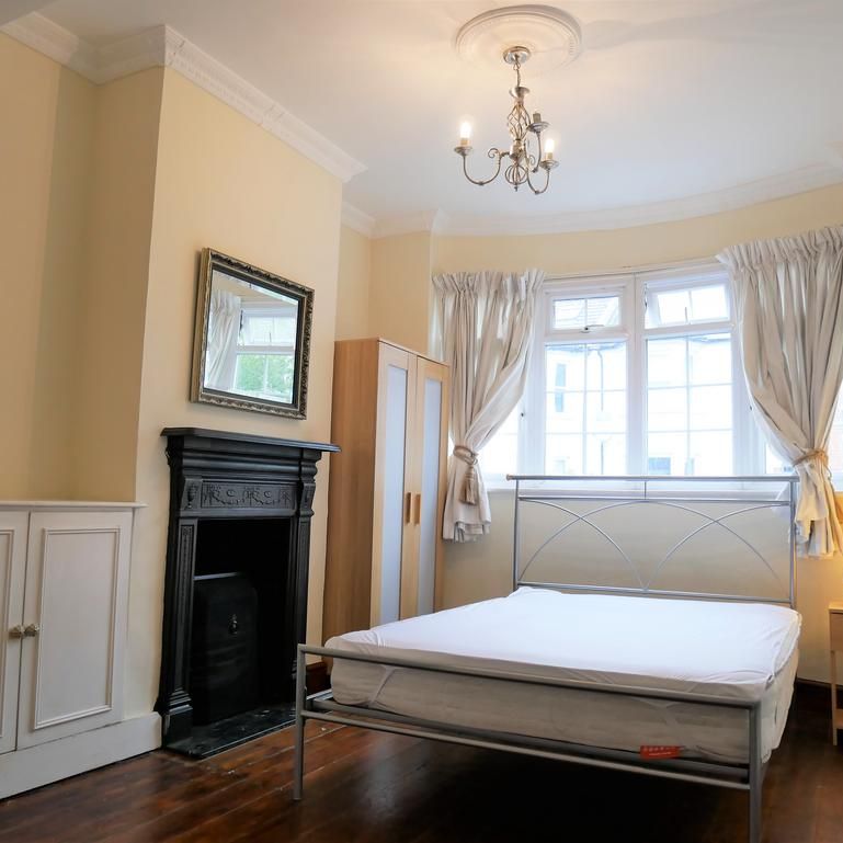 1 bedroom house of multiple occupation to rent - Photo 1