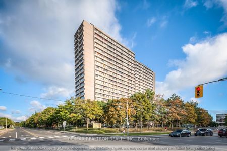 For Lease - 100 Leeward Glenway Unit# 1904, Toronto, Ontario - Photo 4