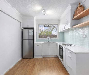 Modern Apartment Living in West Footscray - Photo 5