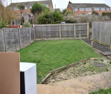 2 bedroom ground floor maisonette to rent - Photo 4