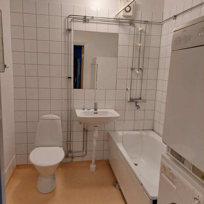 Östermalmsvägen 42 B - Foto 1