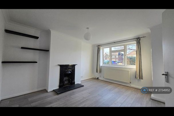 2 bedroom maisonette to rent - Photo 1