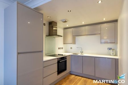 2 bedroom apartment to rent - Photo 5