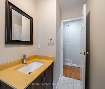 For Lease - 3 Swanston Crescent Unit# Main, Ajax, Ontario - Photo 2