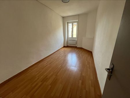 Apartment - Photo 3