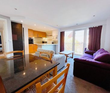 2 bedroom Flat To Let Total Size: 732 SQ FT - Photo 4