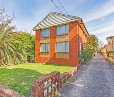 Modern Two Bedroom Apartment - Photo 4