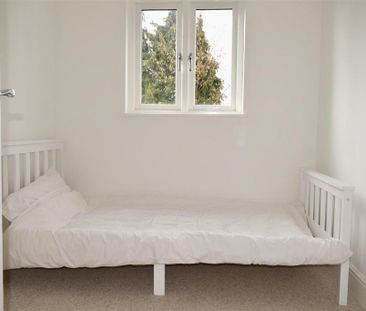 2 bedroom cottage to rent - Photo 3