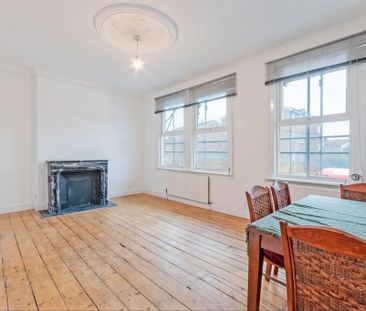 4 bedroom flat to rent - Photo 3