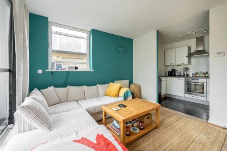 Richmond Road , E8 3QR - Photo 2