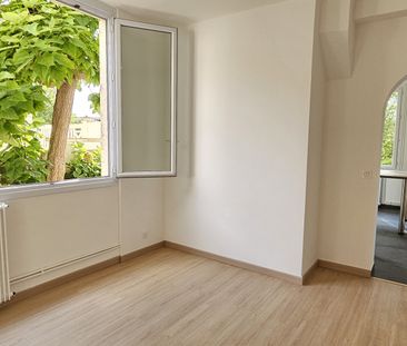 Location Maison 8 pièces 176m² BAYONNE 64100 - Photo 3