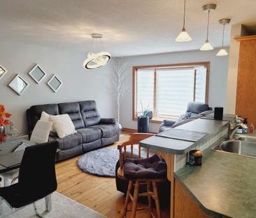 For Lease - 1127 Bleiler Street, Cambridge, Ontario - Photo 2