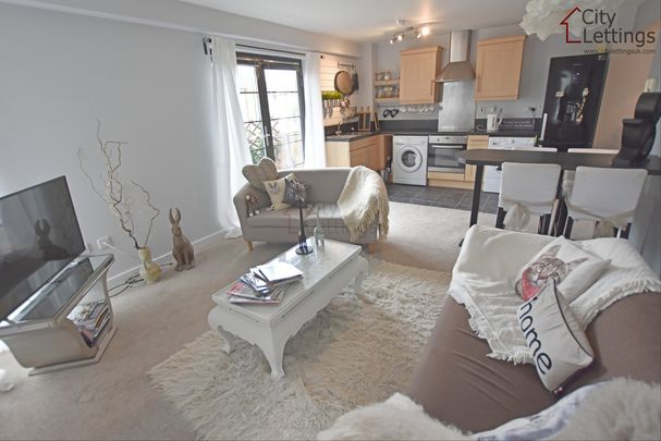 2 Bedroom Apartment - Photo 1