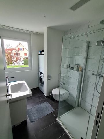 moderne 2.5 Zi.-Wohnung an zentraler Lage - Photo 5