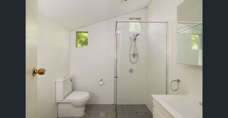 Effortless inner-city terrace living in heart of area - Photo 4